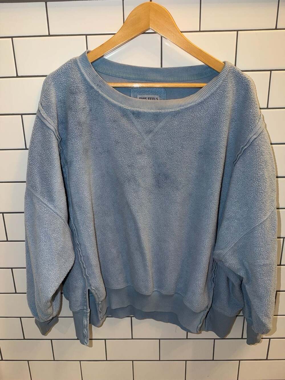 American Eagle This Feels Seriously Huggable Fleece Sweatshirt Size S